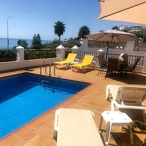 https://casa-rosi-vistas-al-mar-piscina-privada-y-a-a.es-andalucia.com